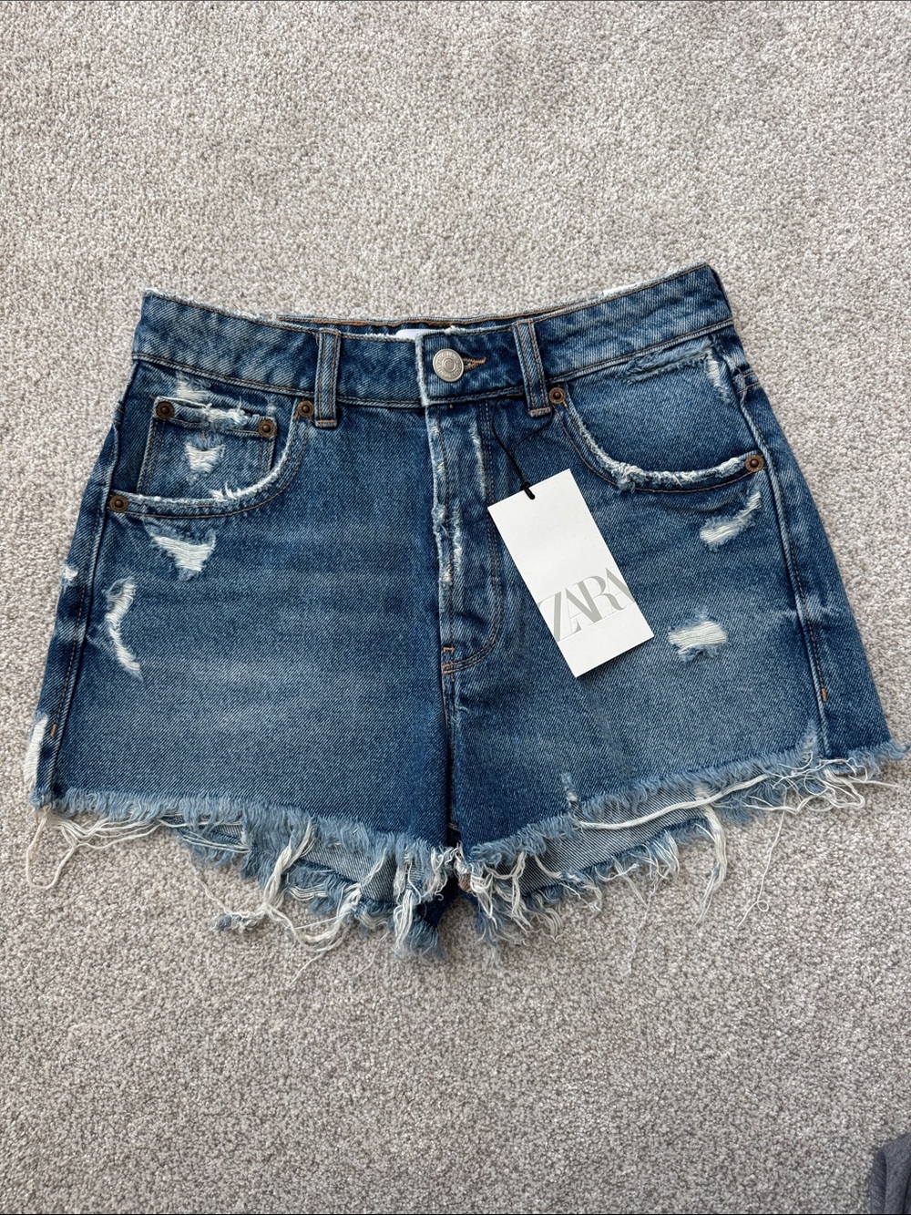 Zara Mid Rise Frayed Women's Jean Shorts